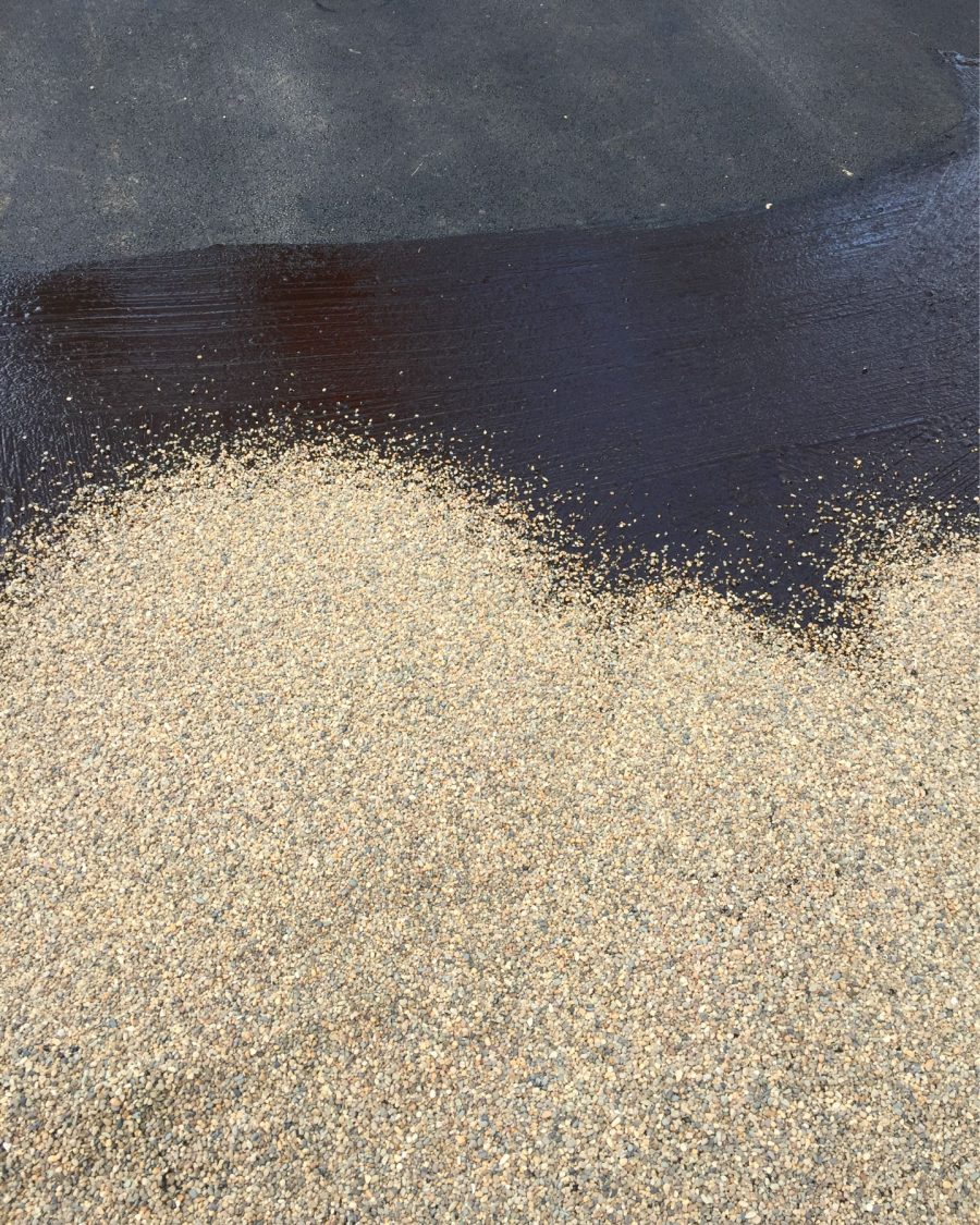 Jjandawskeet narrow surface dressing